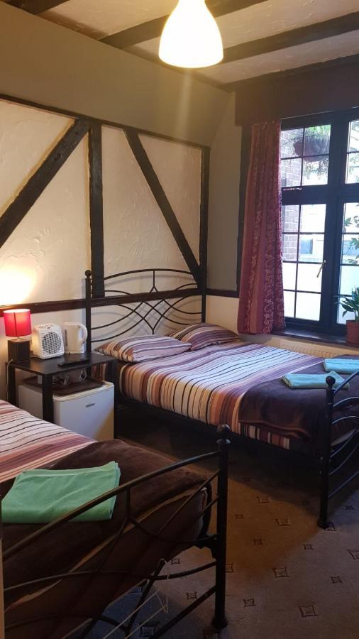 Hour Glass Hotel Лондон Экстерьер фото